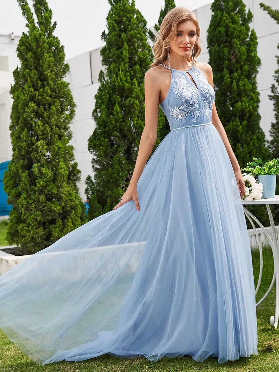 A-Line Halter Neck Applique Wedding Dress with Tulle