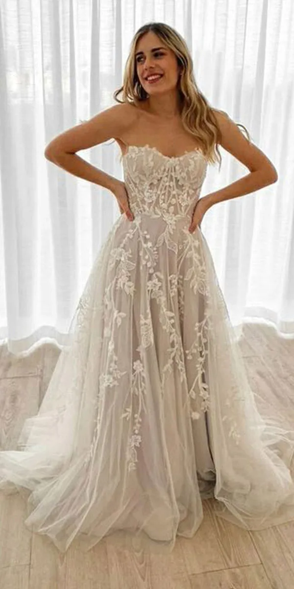 A-line Strapless Lace Vintage Modest Beach Long Wedding Dresses WD251