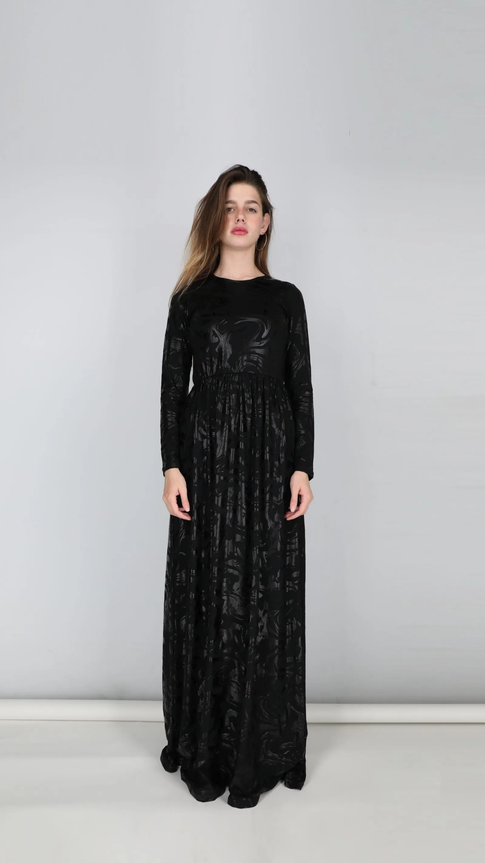 Belted Maxi Dress / Black Waves