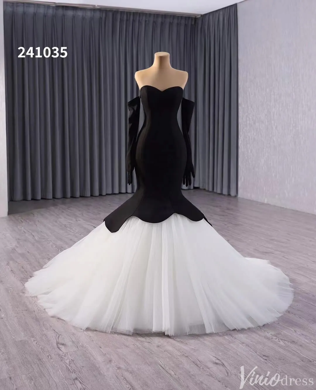 Black and White Mermaid Wedding Gown Strapless Sweetheart Neck Pageant Dress 241035